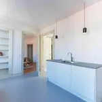 Spacious On Lively & Vibrant Street *