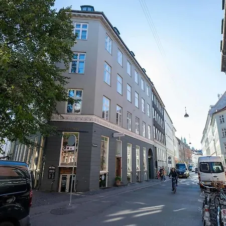 Apartman Spacious On Lively & Vibrant Street Koppenhága