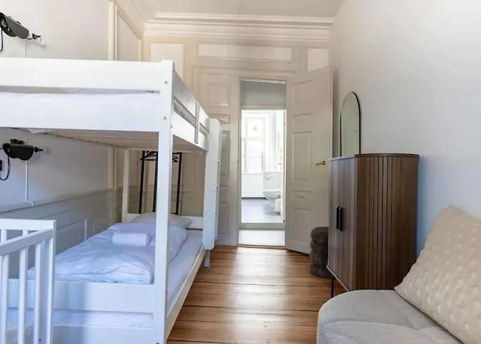 Spacious On Lively & Vibrant Street Copenhagen