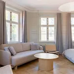 Spacious On Lively & Vibrant Street